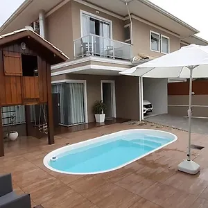 Casa De Praia Em Ponta Das Canas, Casa de Férias